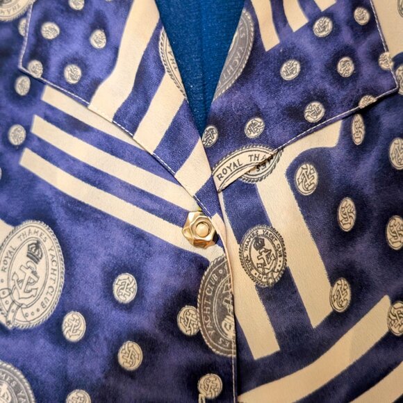 Vintage blouse with tie up front - Picture 7 of 8